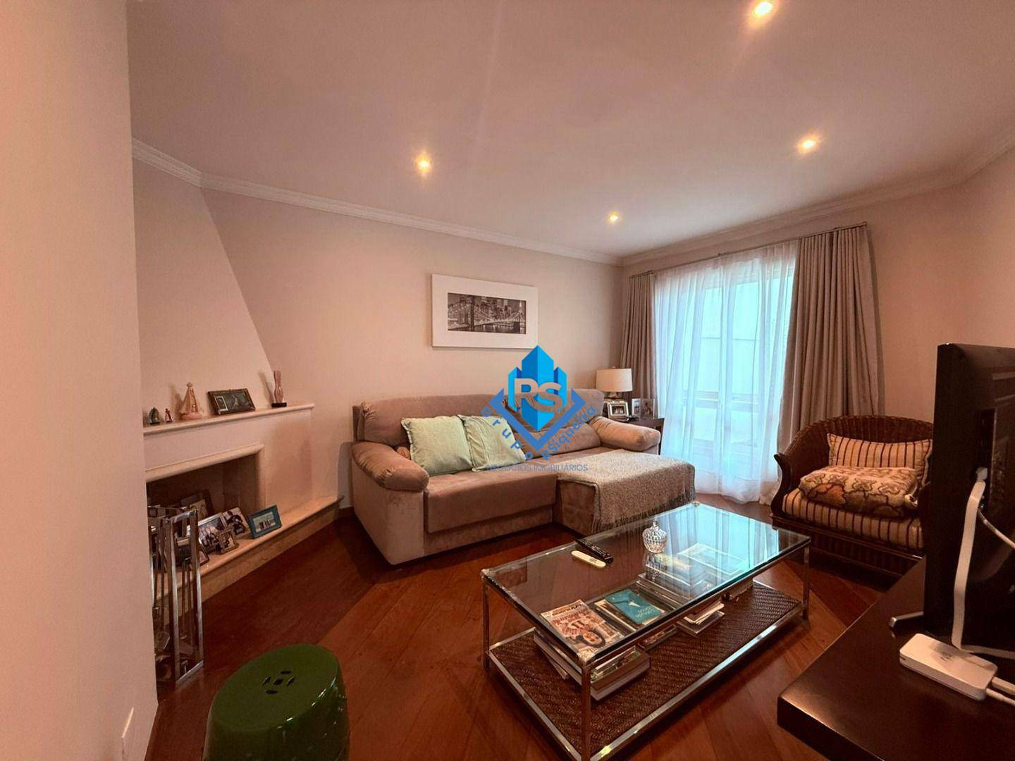Sobrado à venda com 4 quartos, 444m² - Foto 4