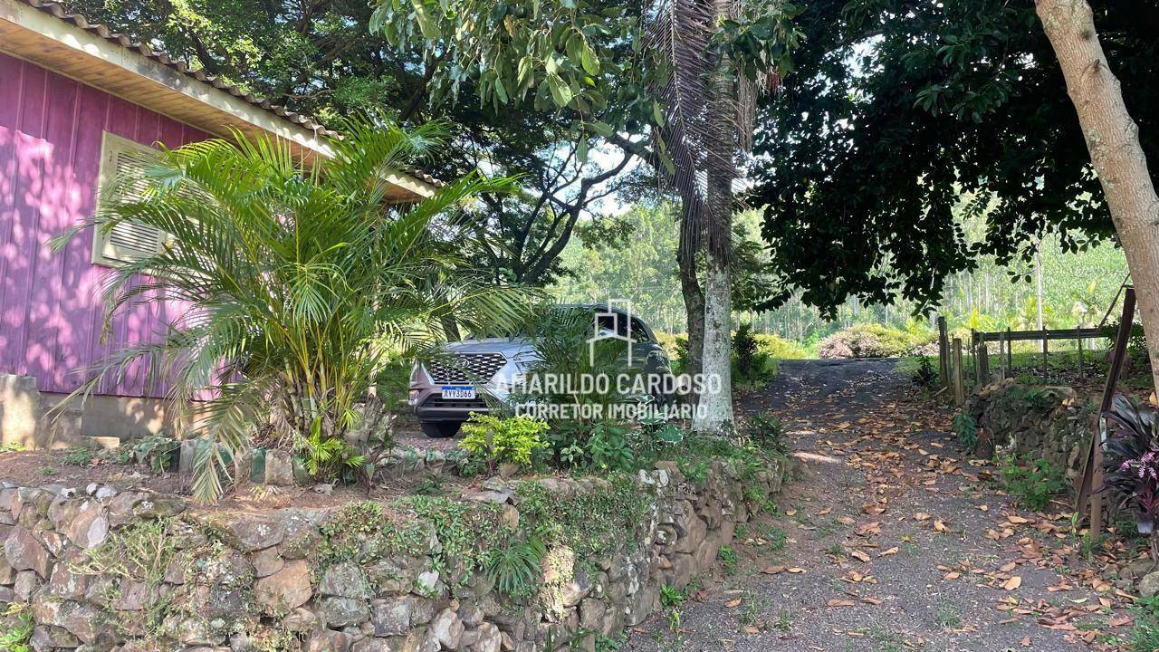 Casa à venda com 2 quartos, 57m² - Foto 2
