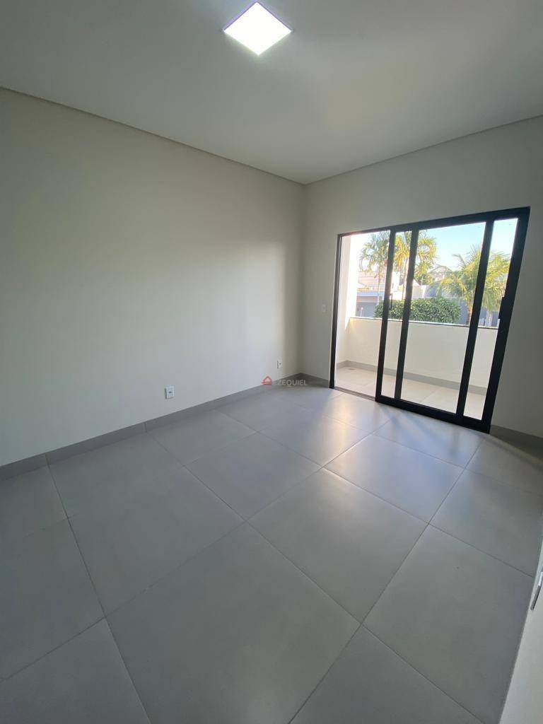 Sobrado para alugar com 2 quartos, 100m² - Foto 6