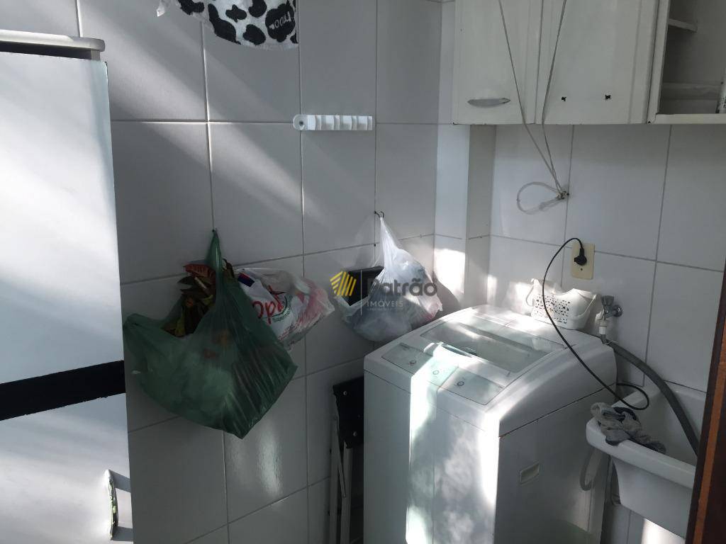 Sobrado à venda com 3 quartos, 115m² - Foto 3