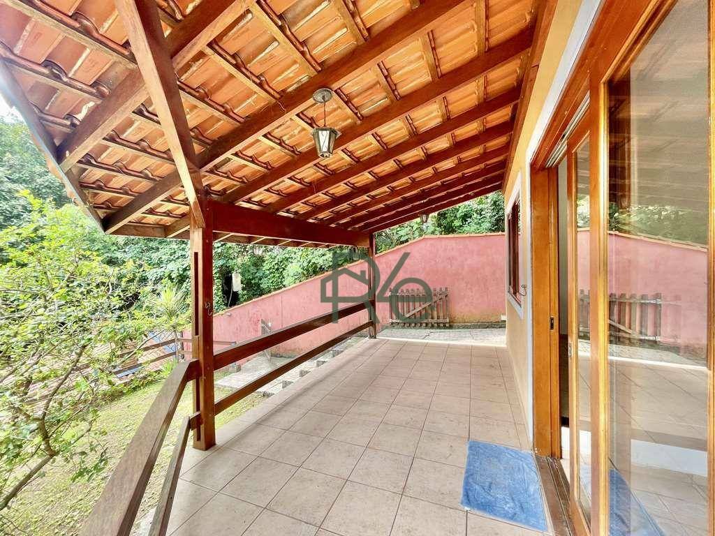 Casa de Condomínio à venda com 5 quartos, 360m² - Foto 19