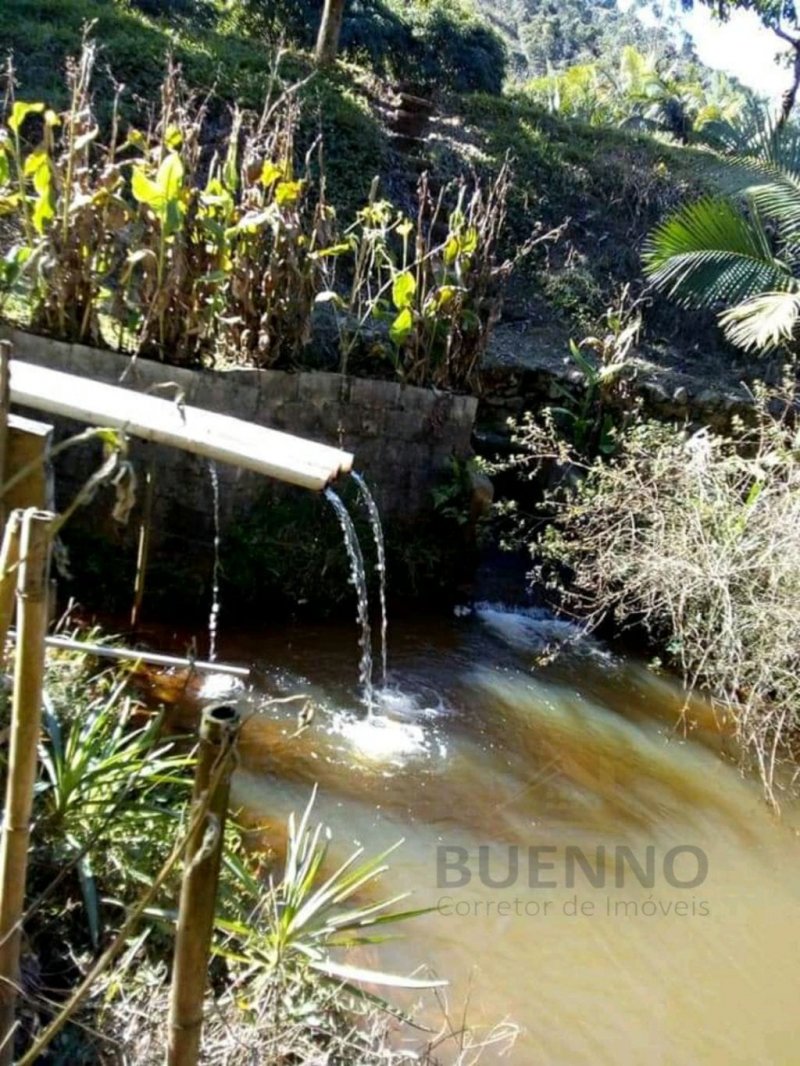 Fazenda à venda com 2 quartos, 250m² - Foto 10