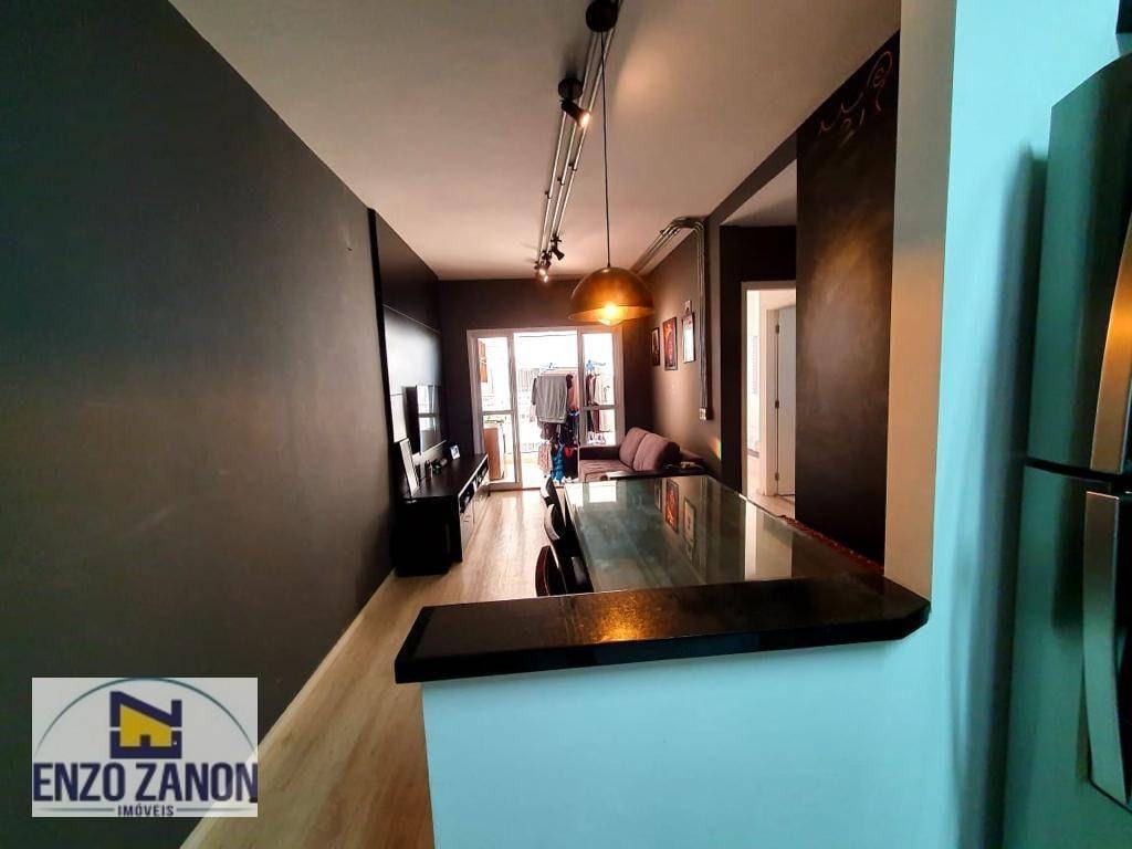 Apartamento à venda com 2 quartos, 63m² - Foto 4