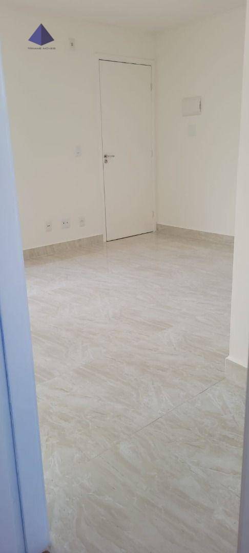 Apartamento à venda com 2 quartos, 45m² - Foto 13