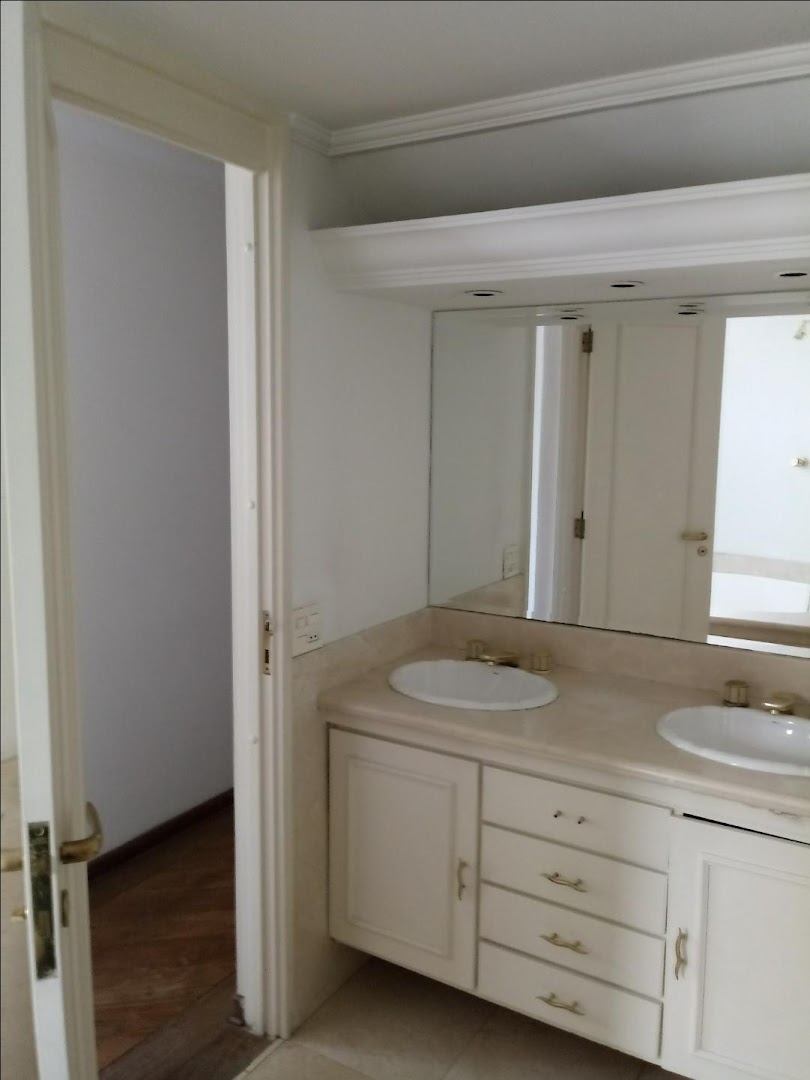 Apartamento para alugar com 3 quartos, 156m² - Foto 25