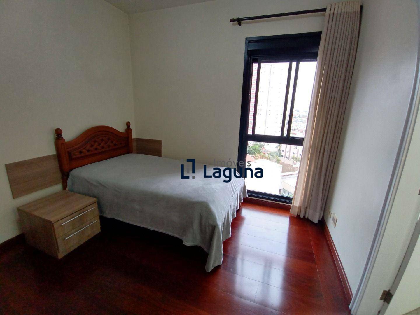 Apartamento à venda com 5 quartos, 300m² - Foto 27