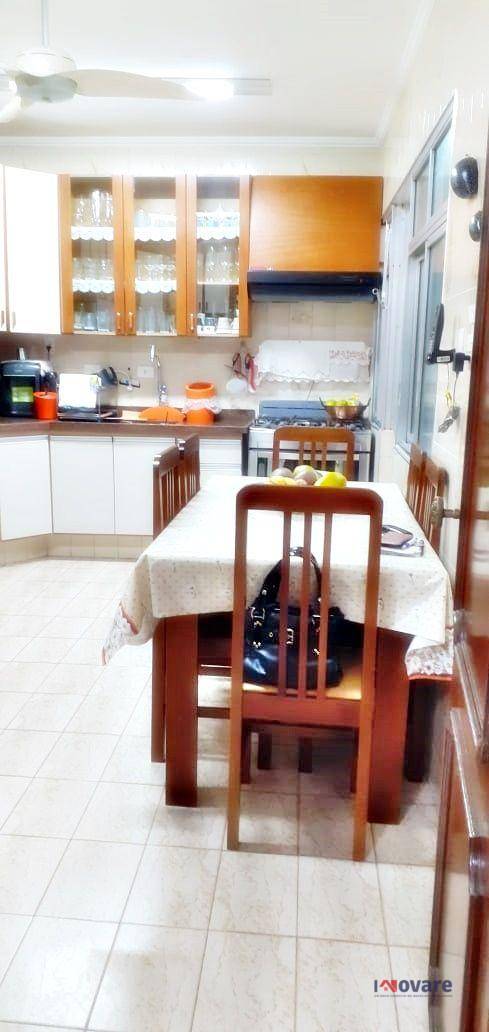 Apartamento à venda com 3 quartos, 45m² - Foto 16