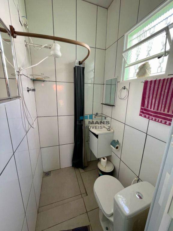 Chácara à venda com 3 quartos, 196m² - Foto 10