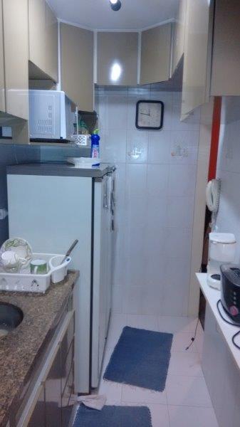 Apartamento à venda com 2 quartos, 46m² - Foto 15