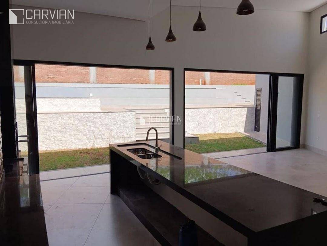 Casa de Condomínio à venda com 4 quartos, 260m² - Foto 8