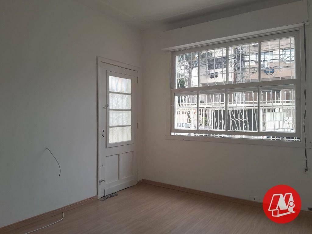 Casa para alugar com 2 quartos, 220m² - Foto 10