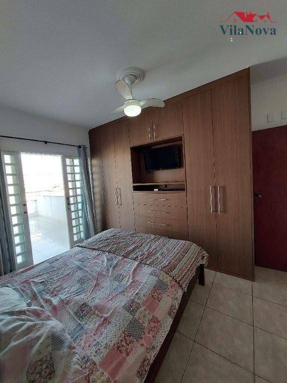 Casa à venda com 3 quartos, 199m² - Foto 29