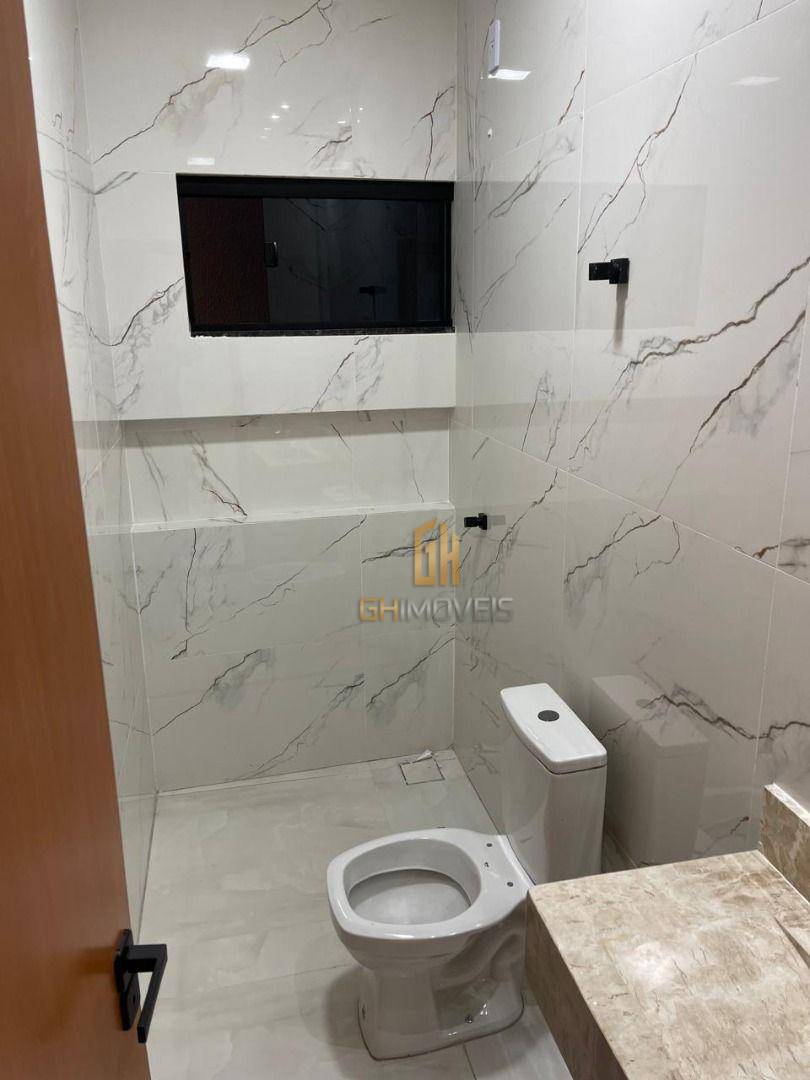 Casa à venda com 3 quartos, 150m² - Foto 4