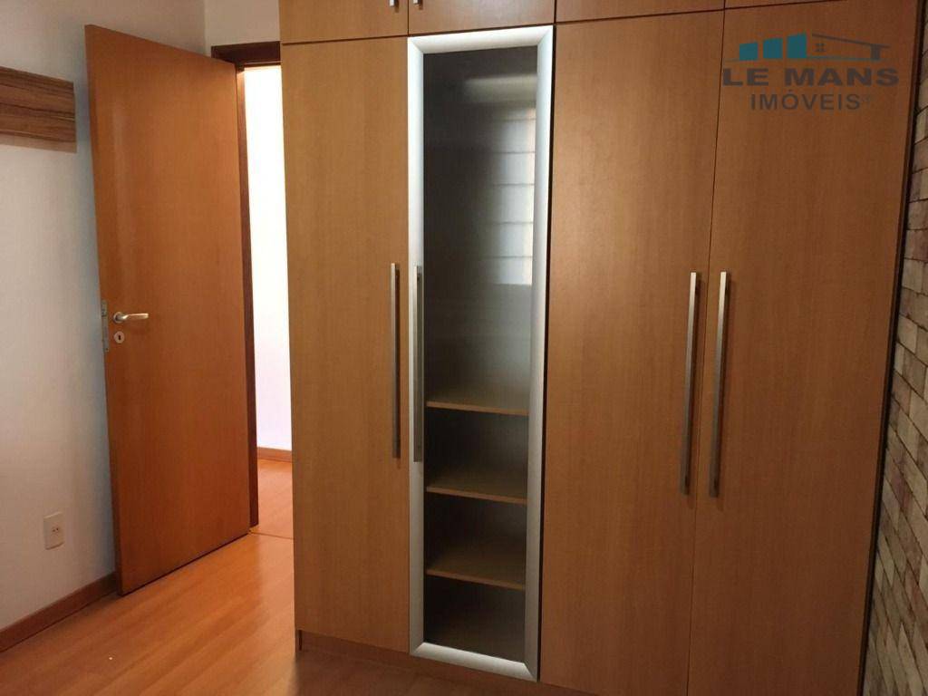 Apartamento à venda com 3 quartos, 97m² - Foto 10