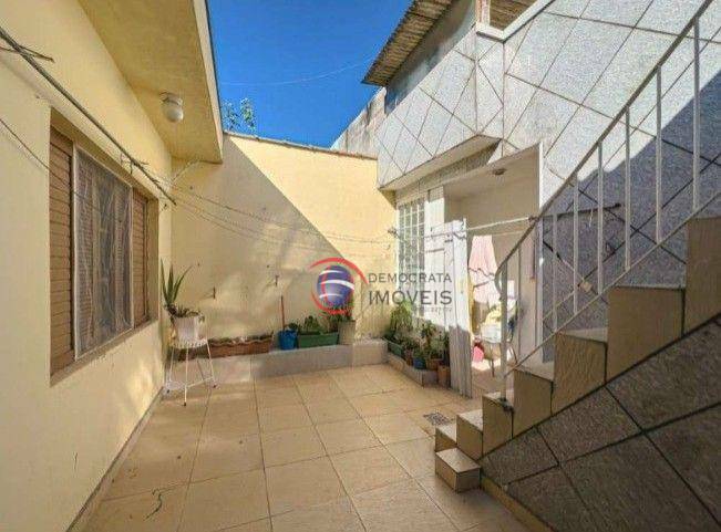 Sobrado à venda com 3 quartos, 187m² - Foto 19