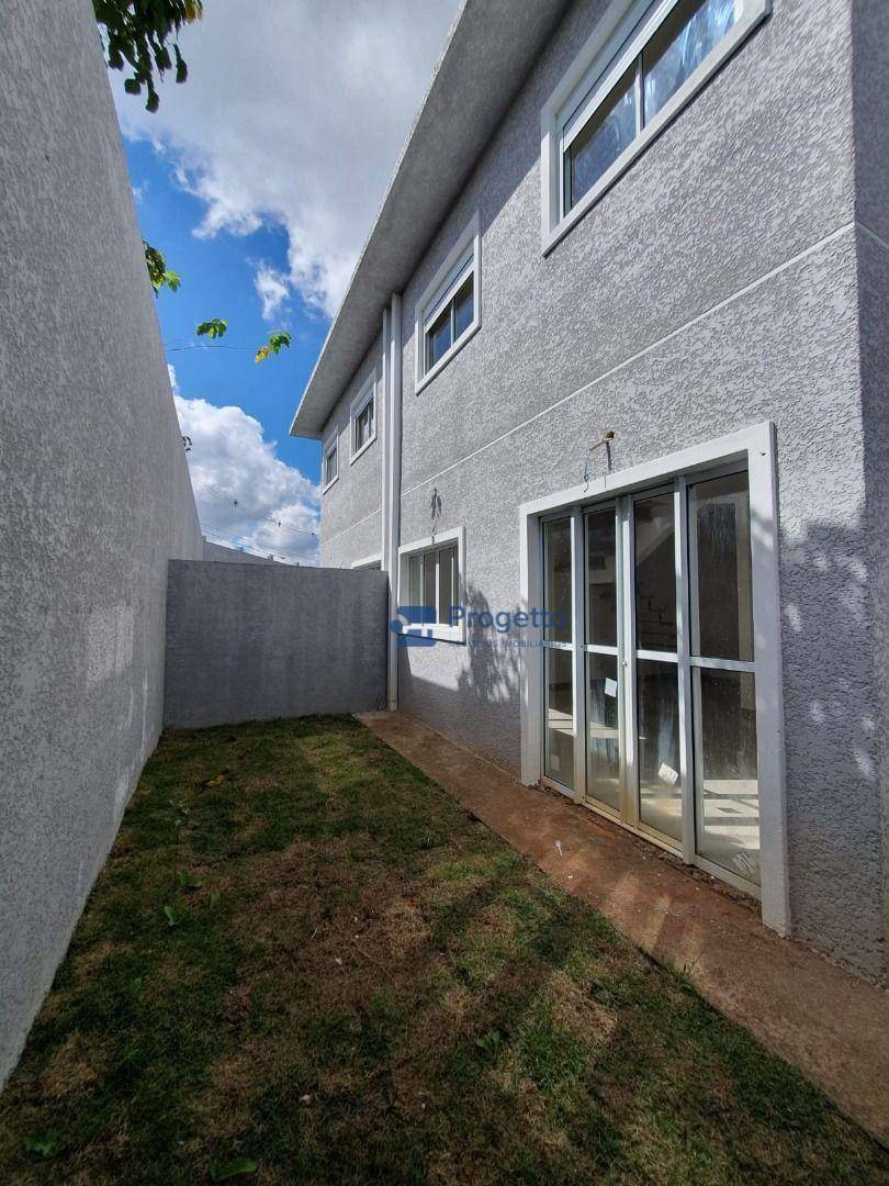 Casa de Condomínio à venda com 3 quartos, 90m² - Foto 2