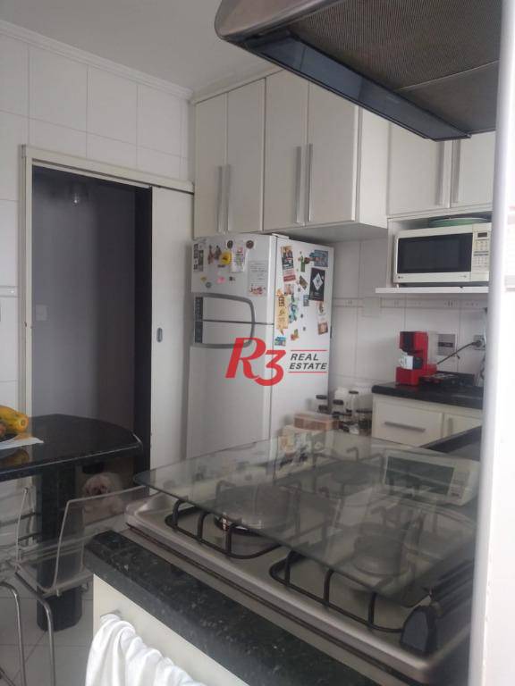 Apartamento à venda com 3 quartos, 140m² - Foto 2