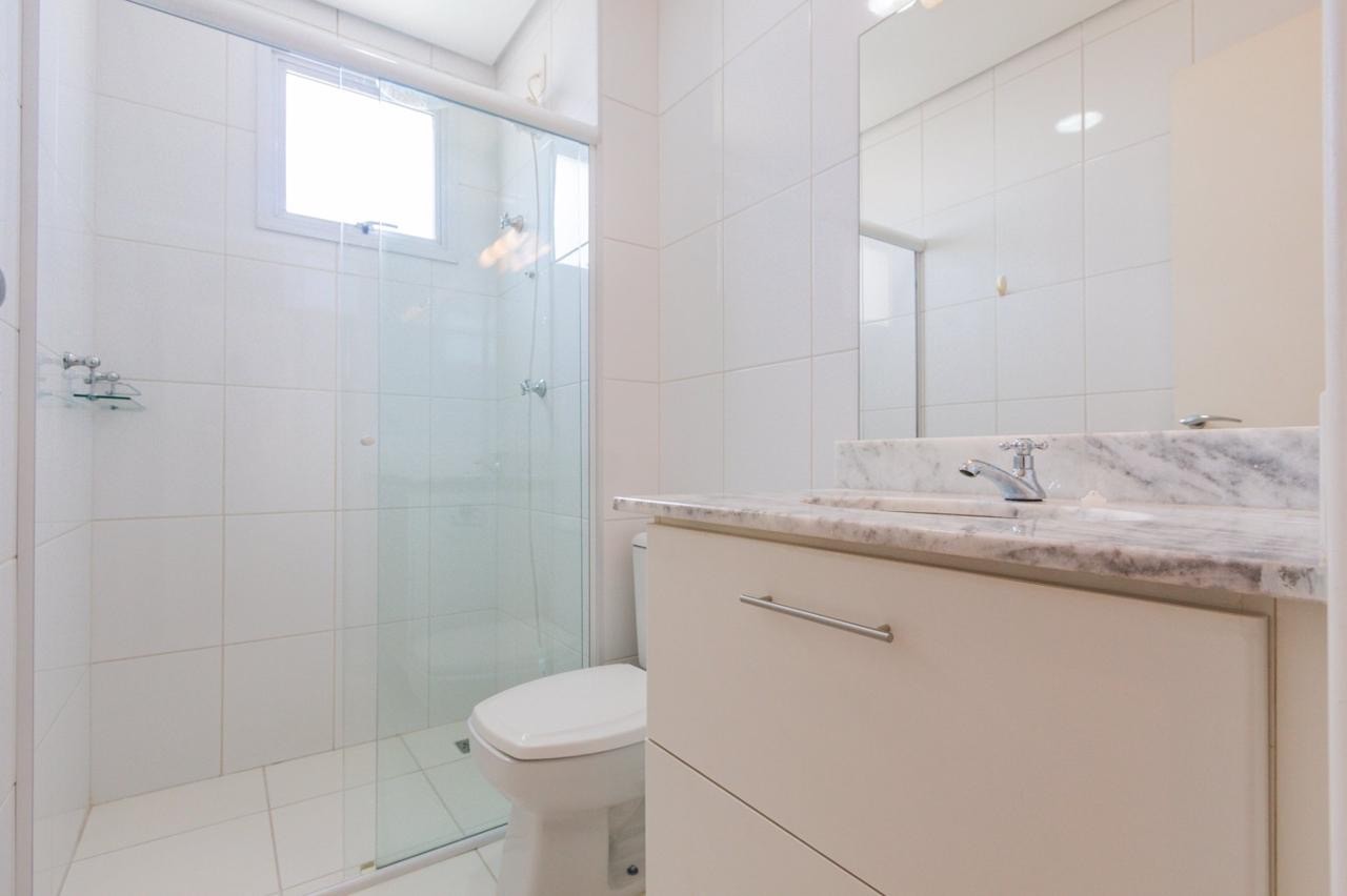 Apartamento para alugar com 3 quartos, 107m² - Foto 8