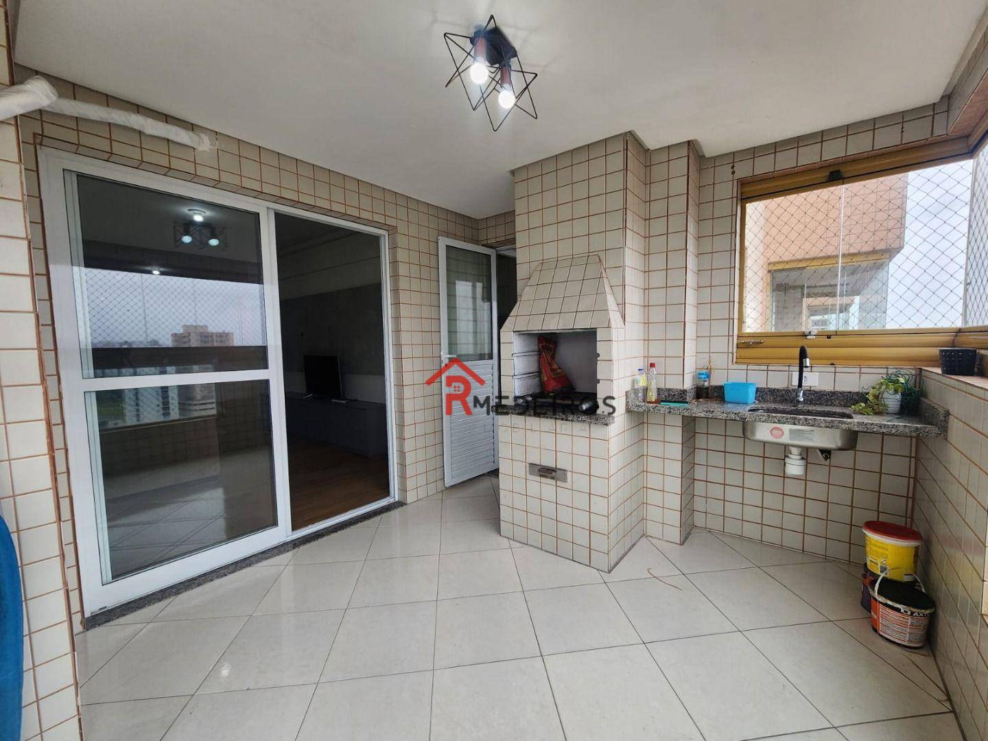 Apartamento à venda com 3 quartos, 116m² - Foto 1