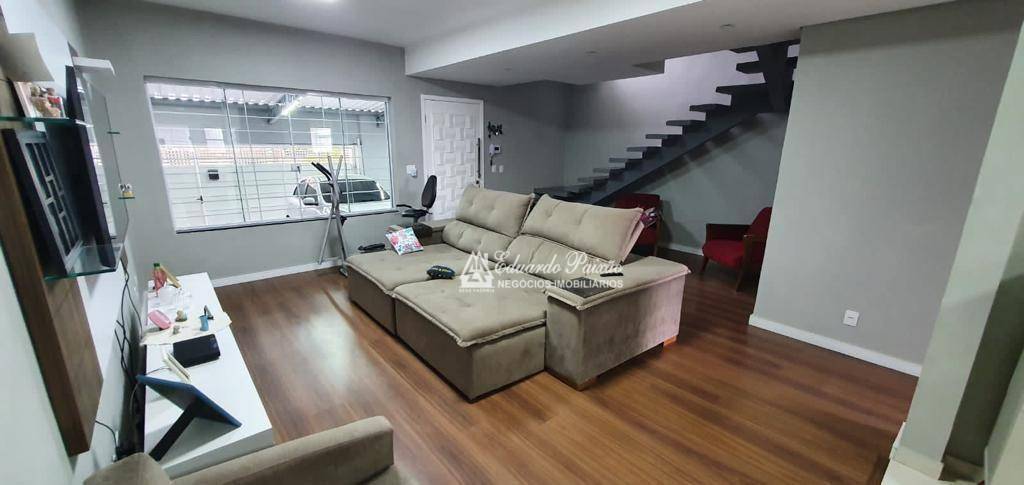 Sobrado à venda com 3 quartos, 170m² - Foto 2