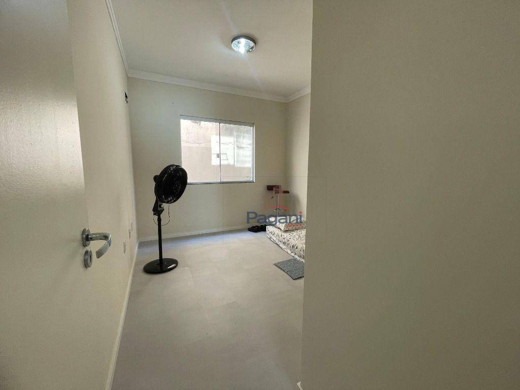 Apartamento à venda com 2 quartos, 57m² - Foto 13