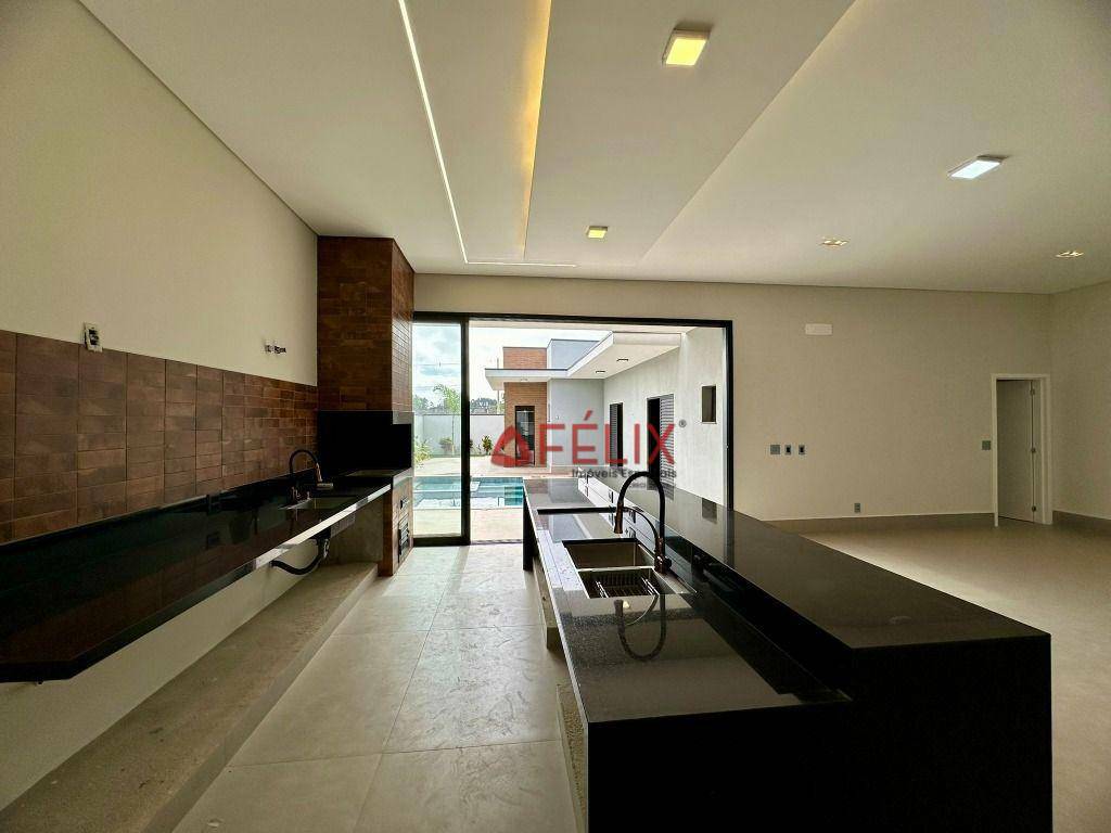 Casa de Condomínio à venda com 3 quartos, 251m² - Foto 49