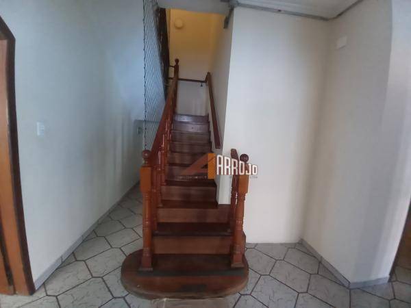 Sobrado à venda com 4 quartos, 357m² - Foto 24