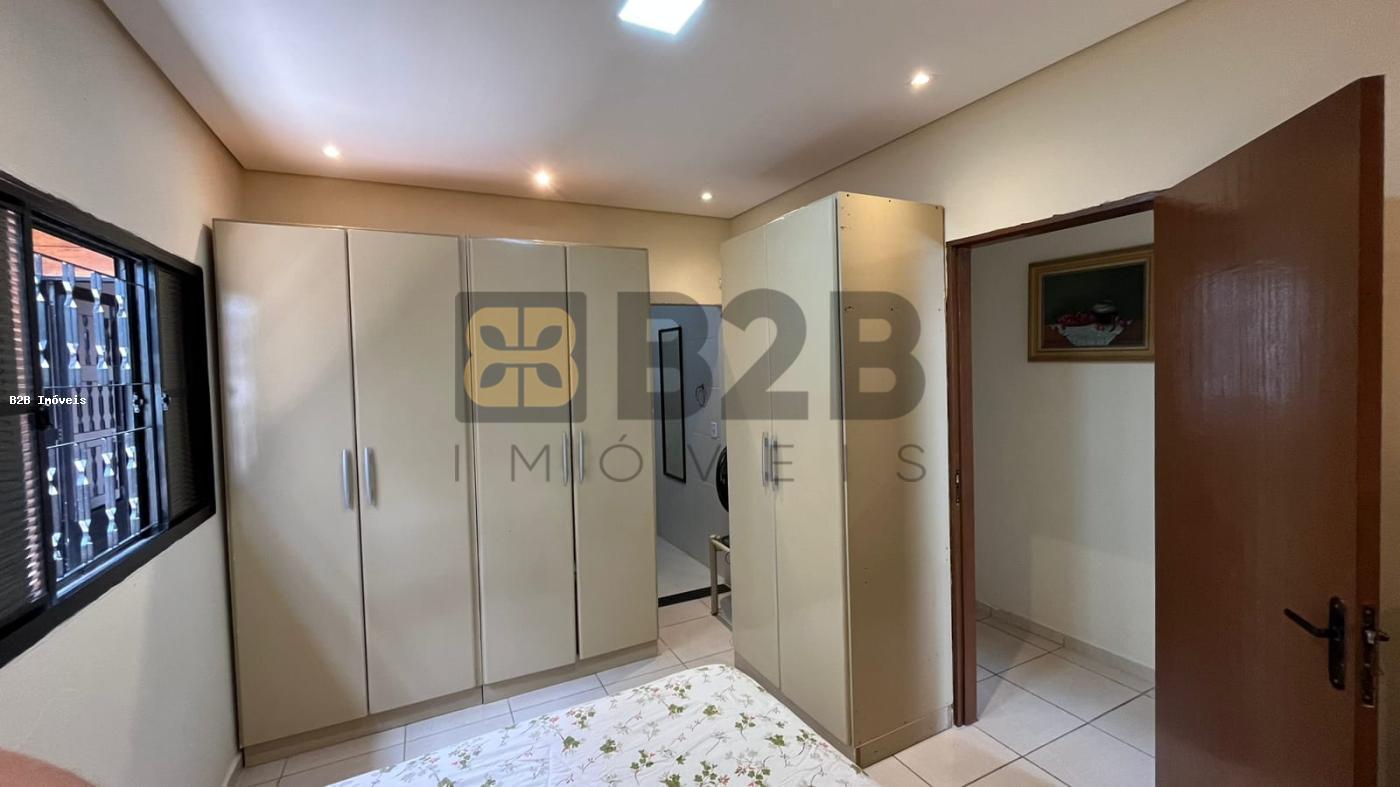 Casa à venda com 5 quartos, 193m² - Foto 23