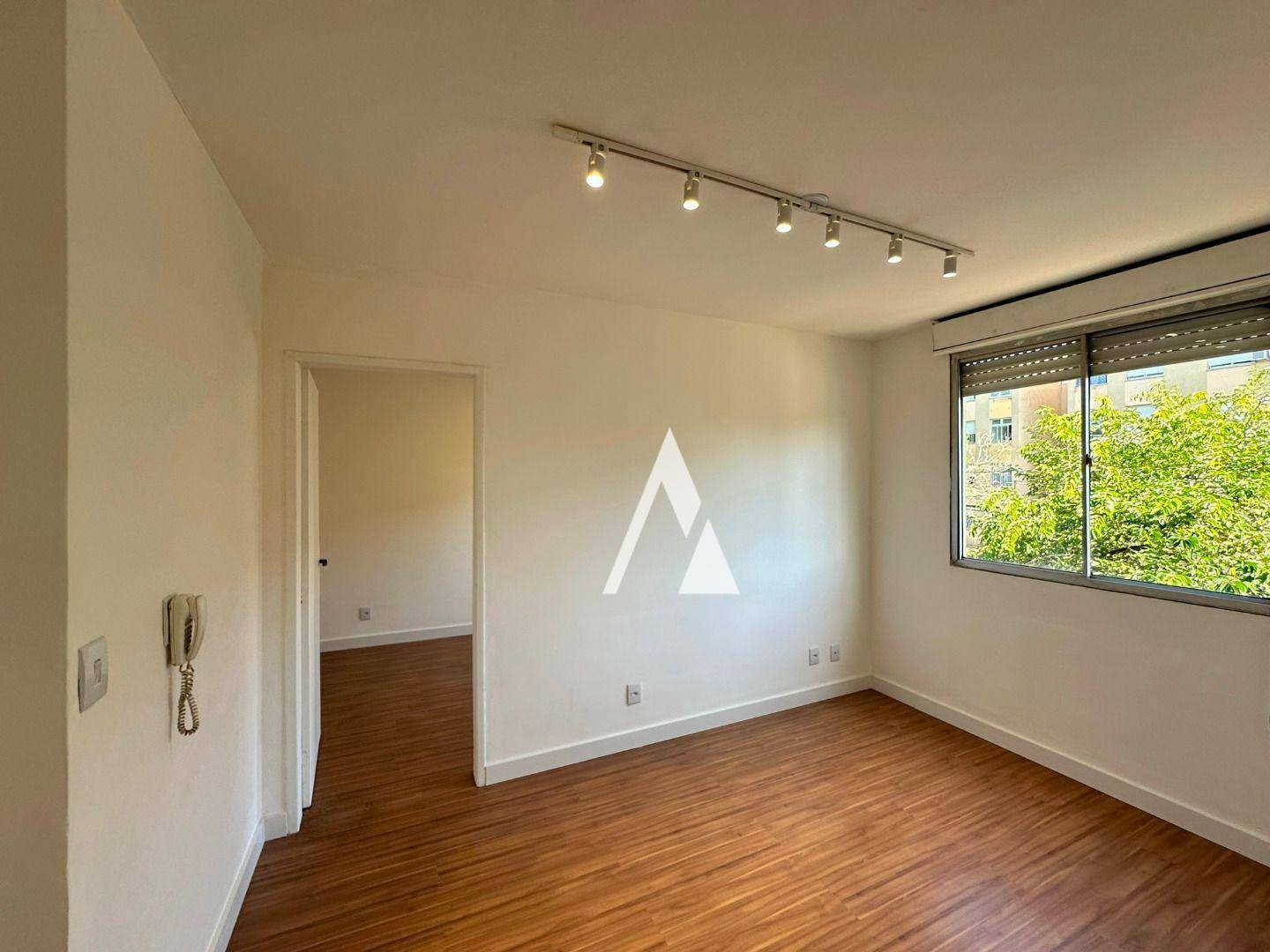 Apartamento à venda com 1 quarto, 35m² - Foto 7