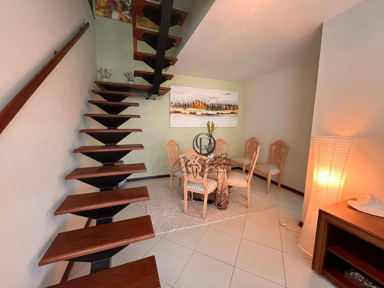 Cobertura à venda com 4 quartos, 230m² - Foto 1