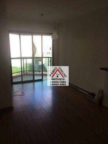 Apartamento à venda com 2 quartos, 65m² - Foto 2