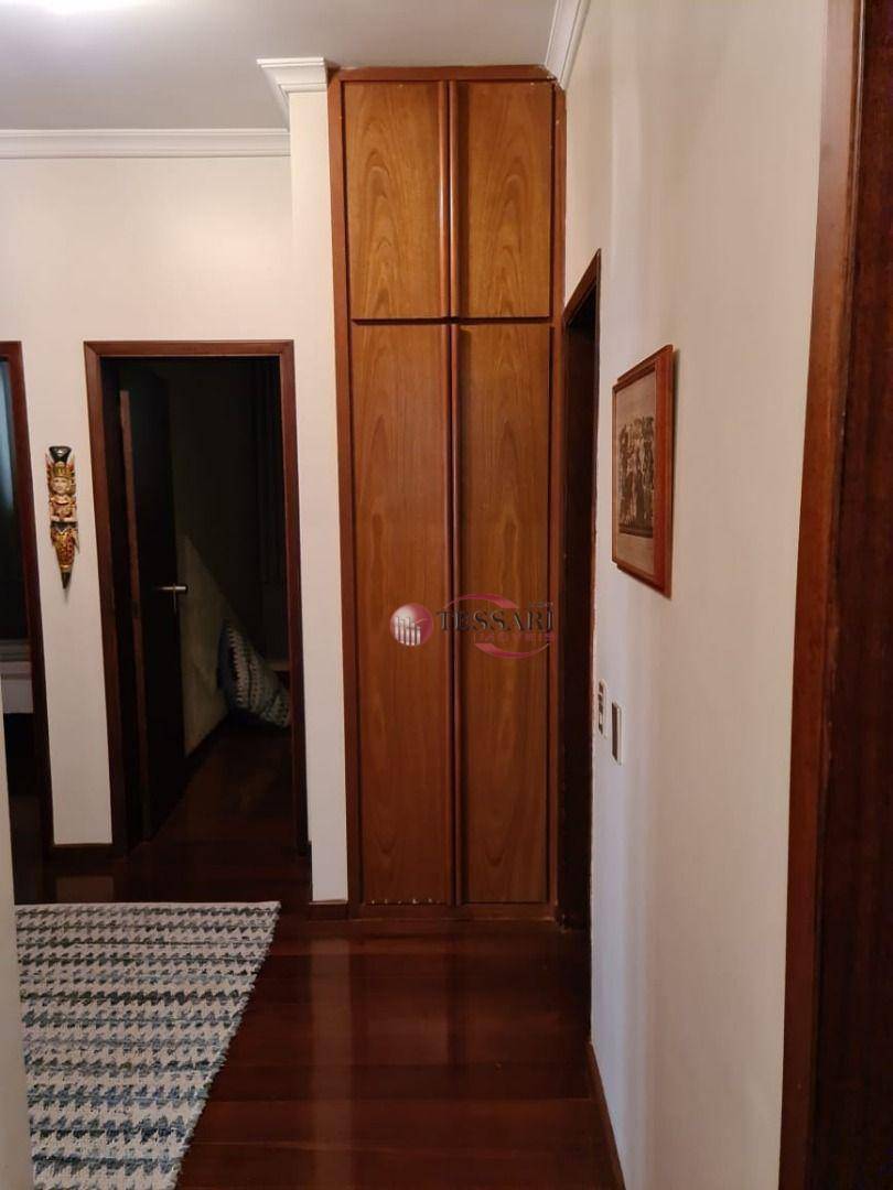 Apartamento à venda e aluguel com 3 quartos, 210m² - Foto 16