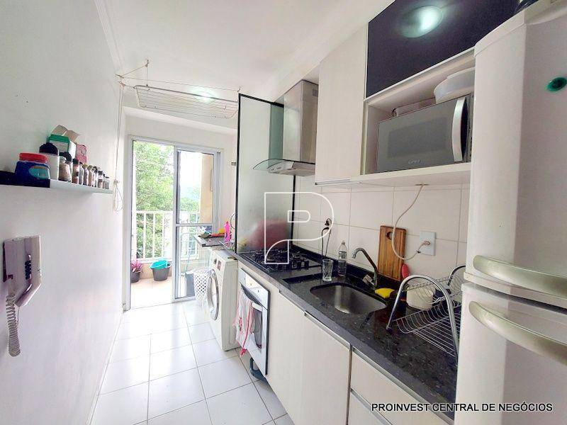 Apartamento à venda com 2 quartos, 49m² - Foto 3