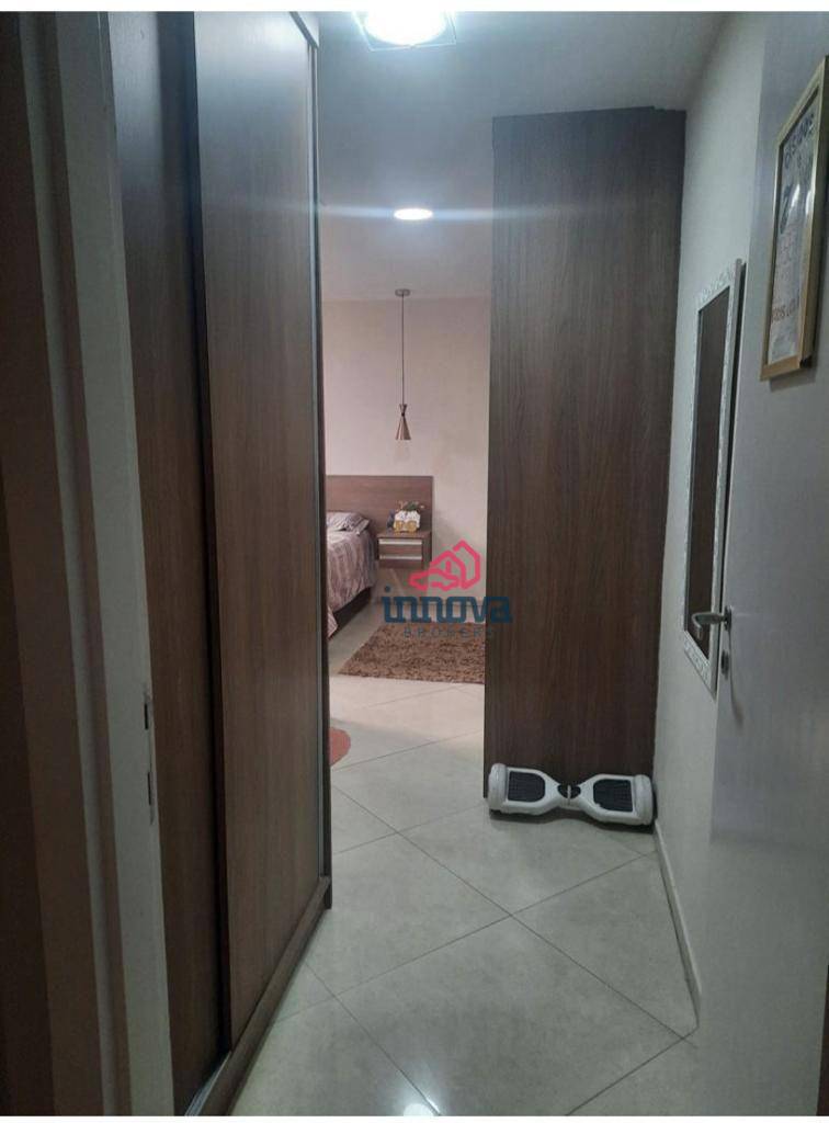 Apartamento à venda com 2 quartos, 83m² - Foto 4