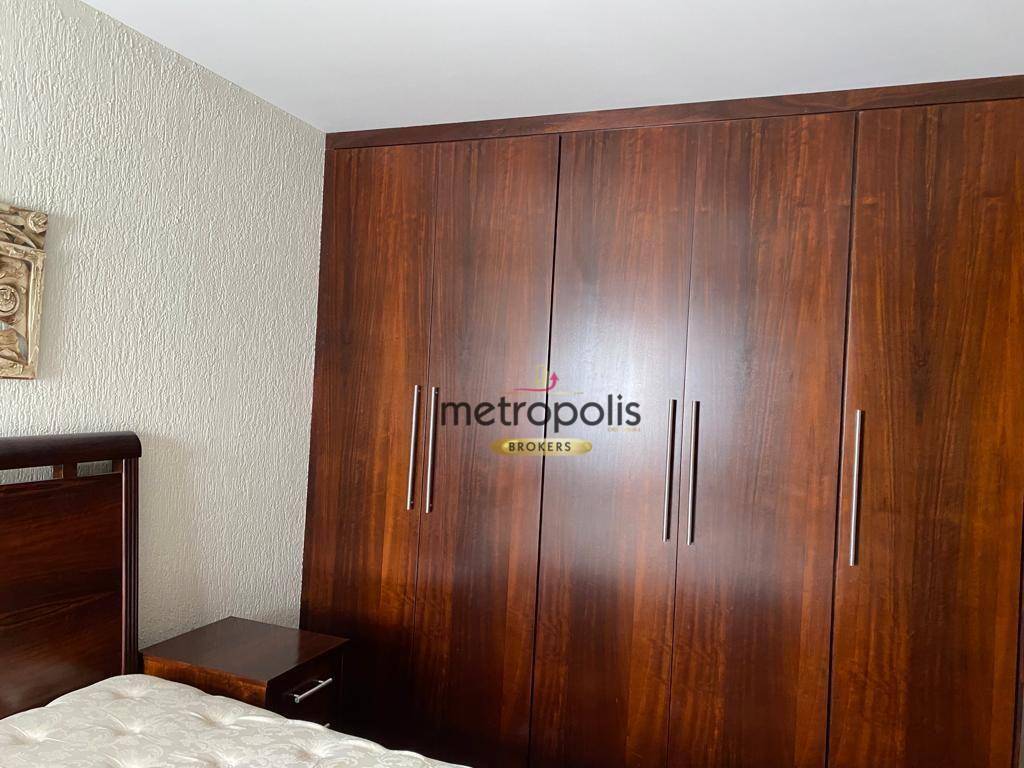 Apartamento para alugar com 3 quartos, 144m² - Foto 18