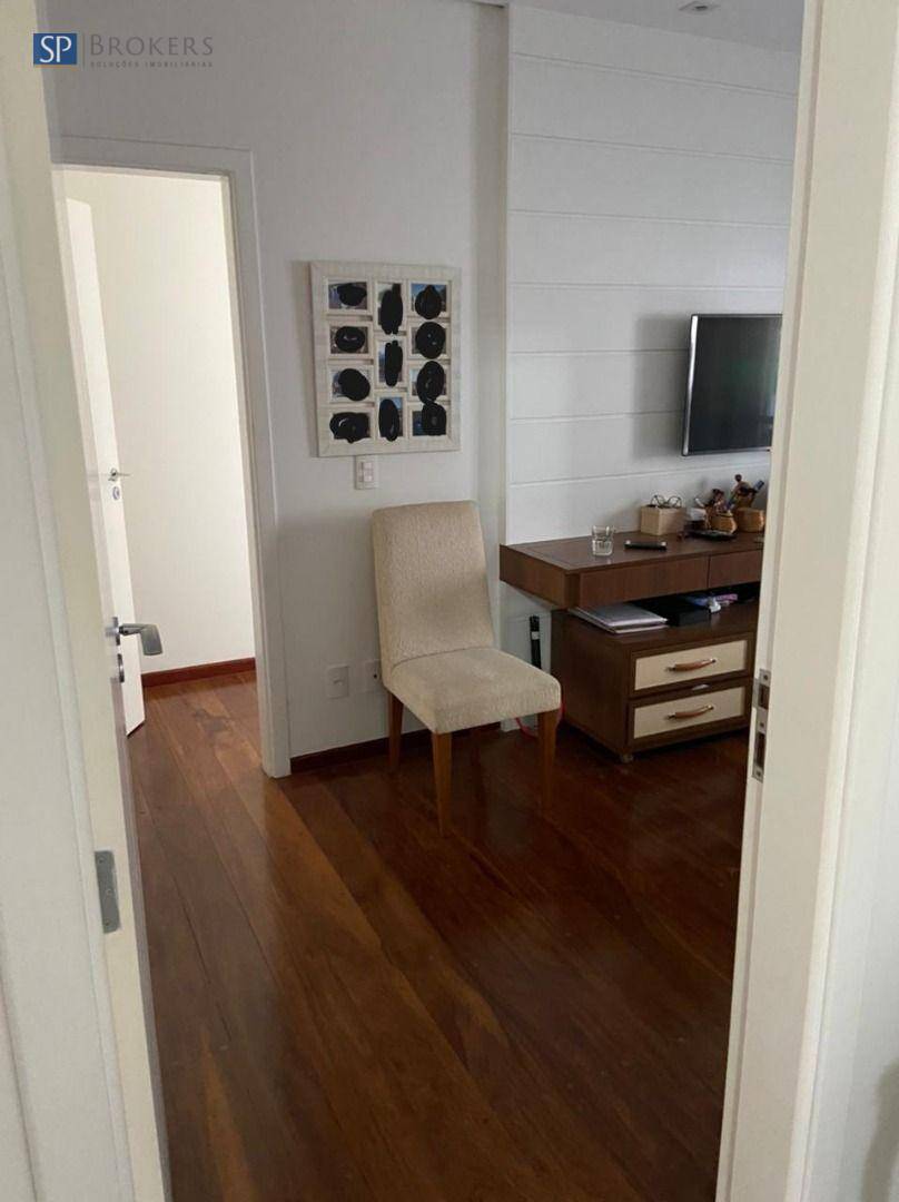 Casa de Condomínio à venda com 5 quartos, 580m² - Foto 17