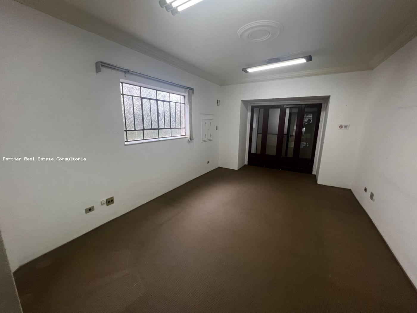 Casa à venda com 14 quartos, 600m² - Foto 19