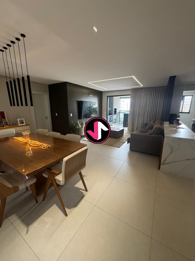 Apartamento à venda com 3 quartos, 136m² - Foto 1
