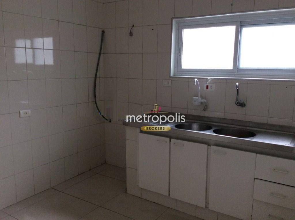 Sobrado à venda com 3 quartos, 250m² - Foto 6