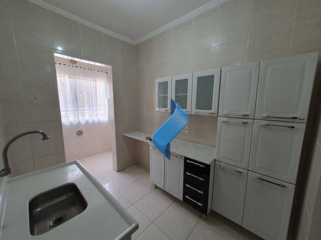 Apartamento para alugar com 3 quartos, 81m² - Foto 17