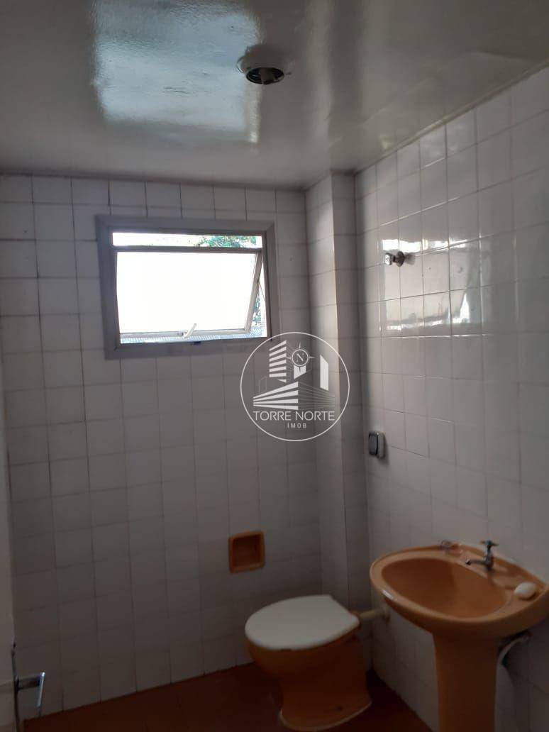 Apartamento à venda com 1 quarto, 77m² - Foto 4