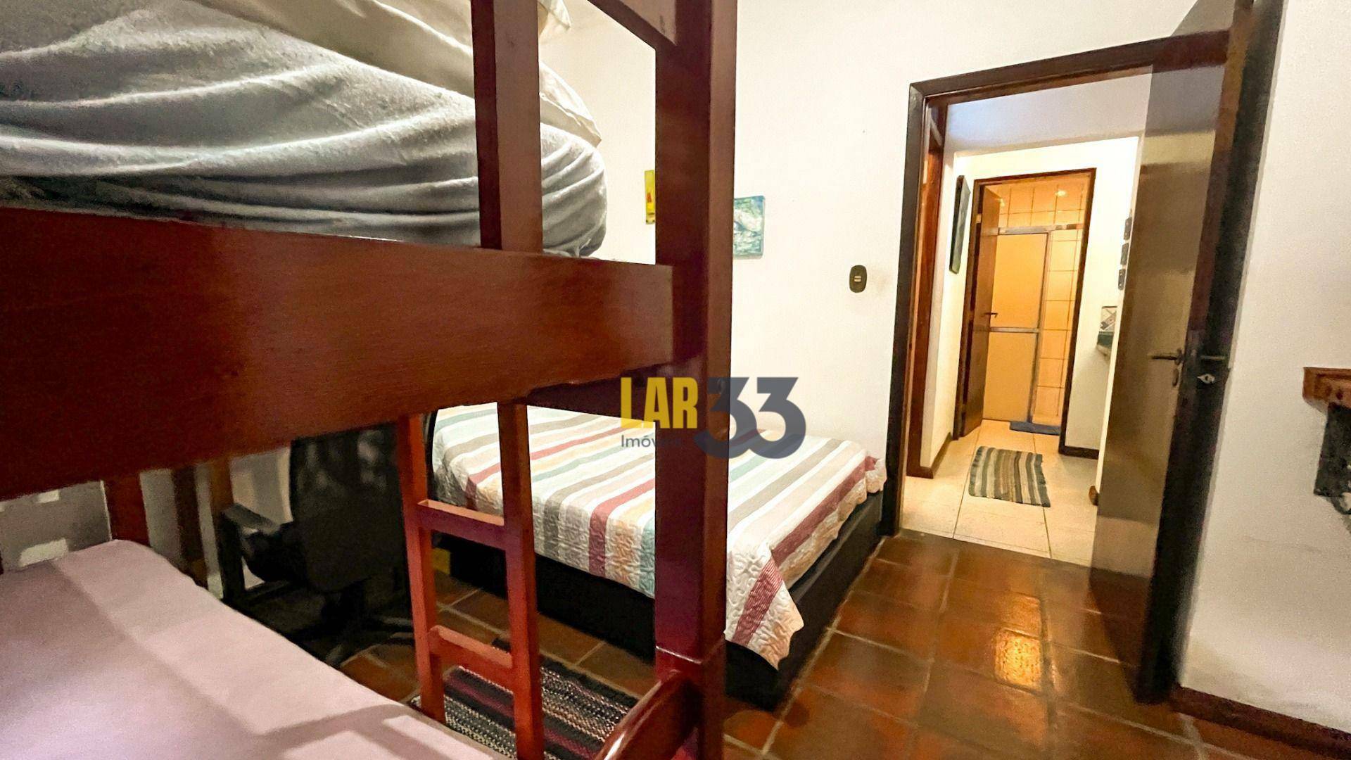 Casa de Condomínio à venda com 4 quartos, 220m² - Foto 18