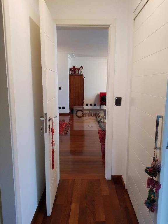 Apartamento à venda com 3 quartos, 127m² - Foto 11