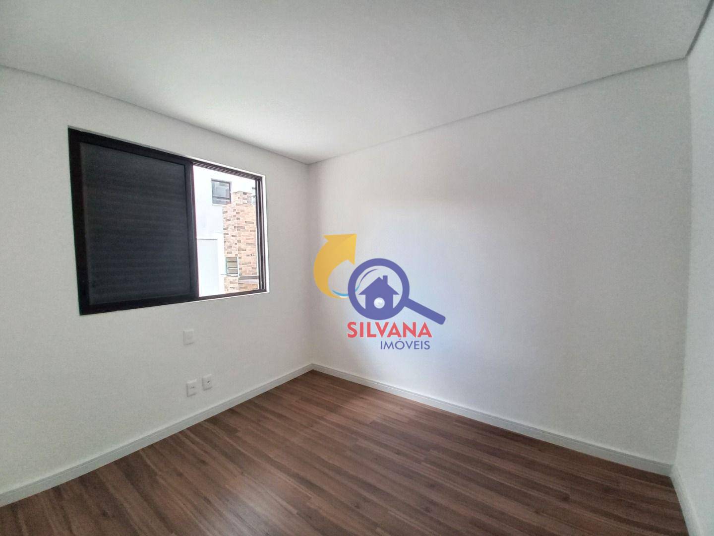 Apartamento à venda com 3 quartos, 140m² - Foto 11