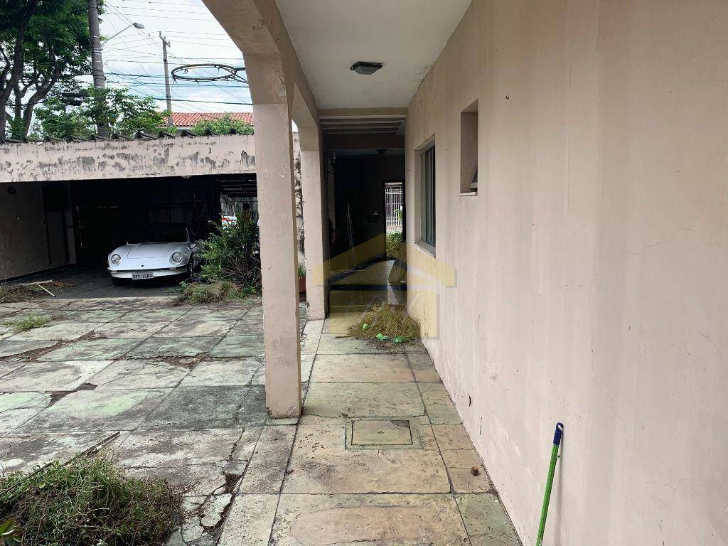 Sobrado à venda com 4 quartos, 304m² - Foto 33