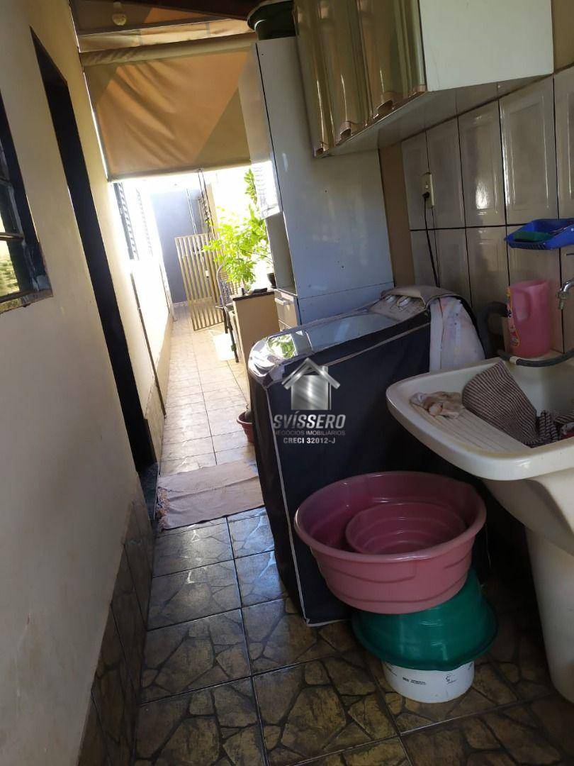 Casa, 3 quartos, 96 m² - Foto 2