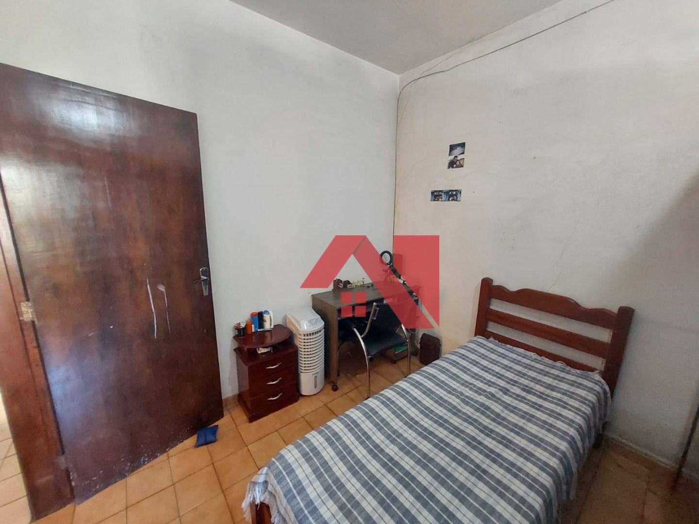 Casa à venda com 2 quartos, 90m² - Foto 9