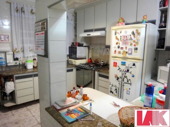 Sobrado à venda com 2 quartos, 200m² - Foto 8