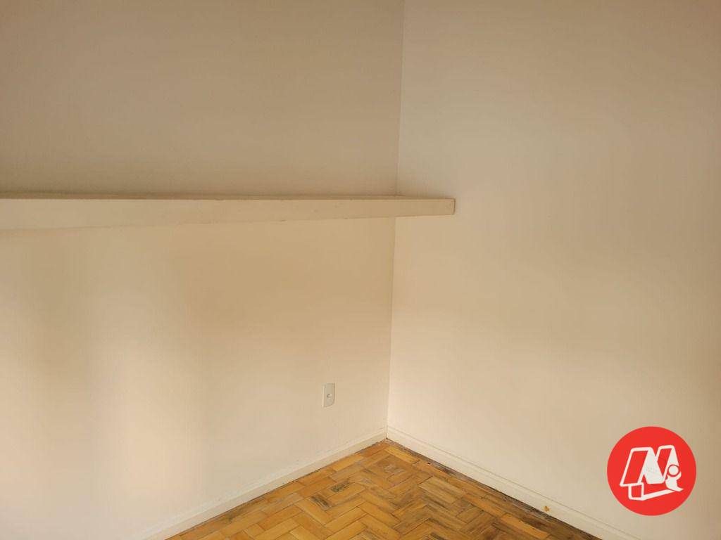 Apartamento à venda com 2 quartos, 73m² - Foto 4