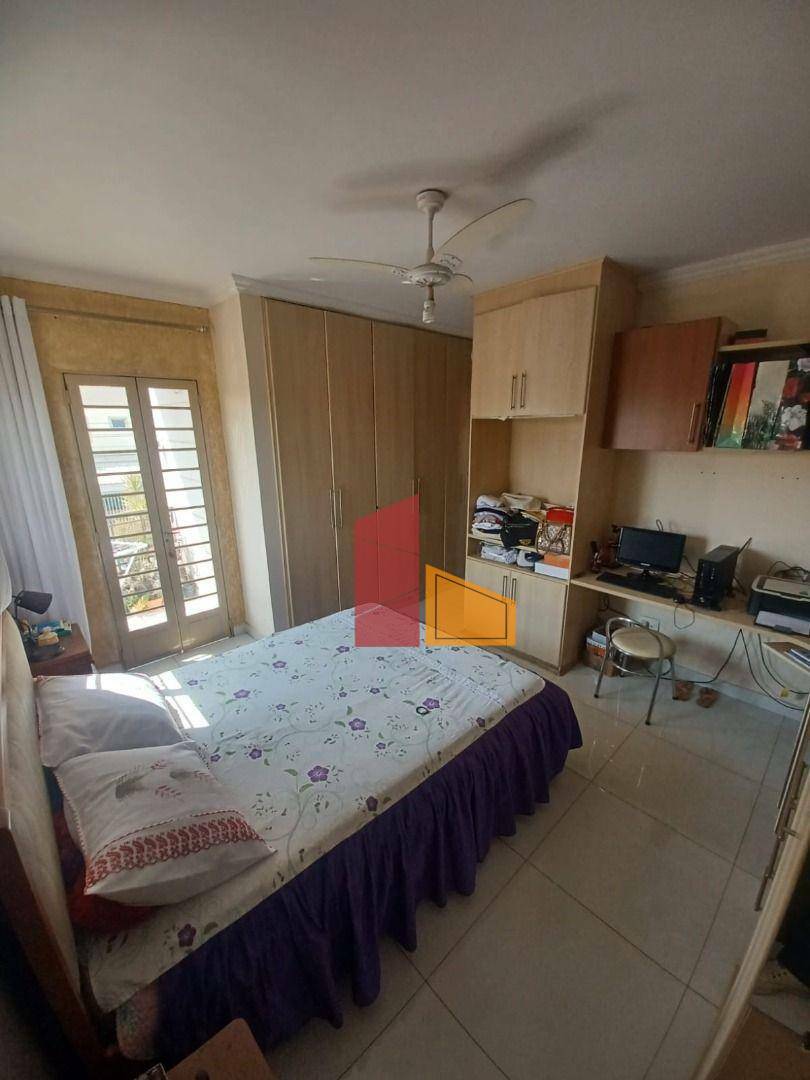 Apartamento à venda com 3 quartos, 80m² - Foto 7